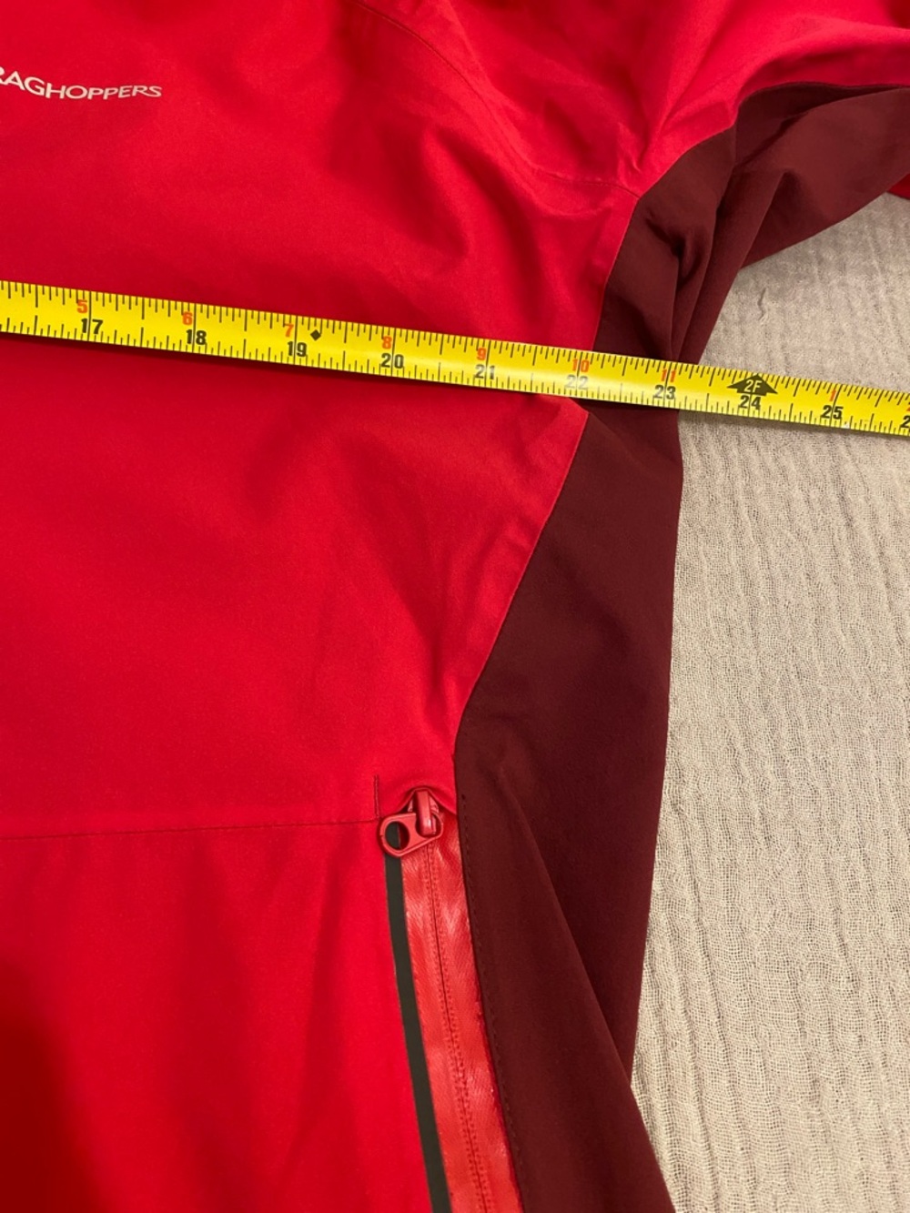 Craghoppers Bright Red Hooded Outdoor Jacket with Dark Red Panels. Size XL - Picture 6 of 8